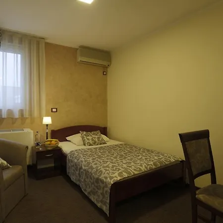 Tara Guest house